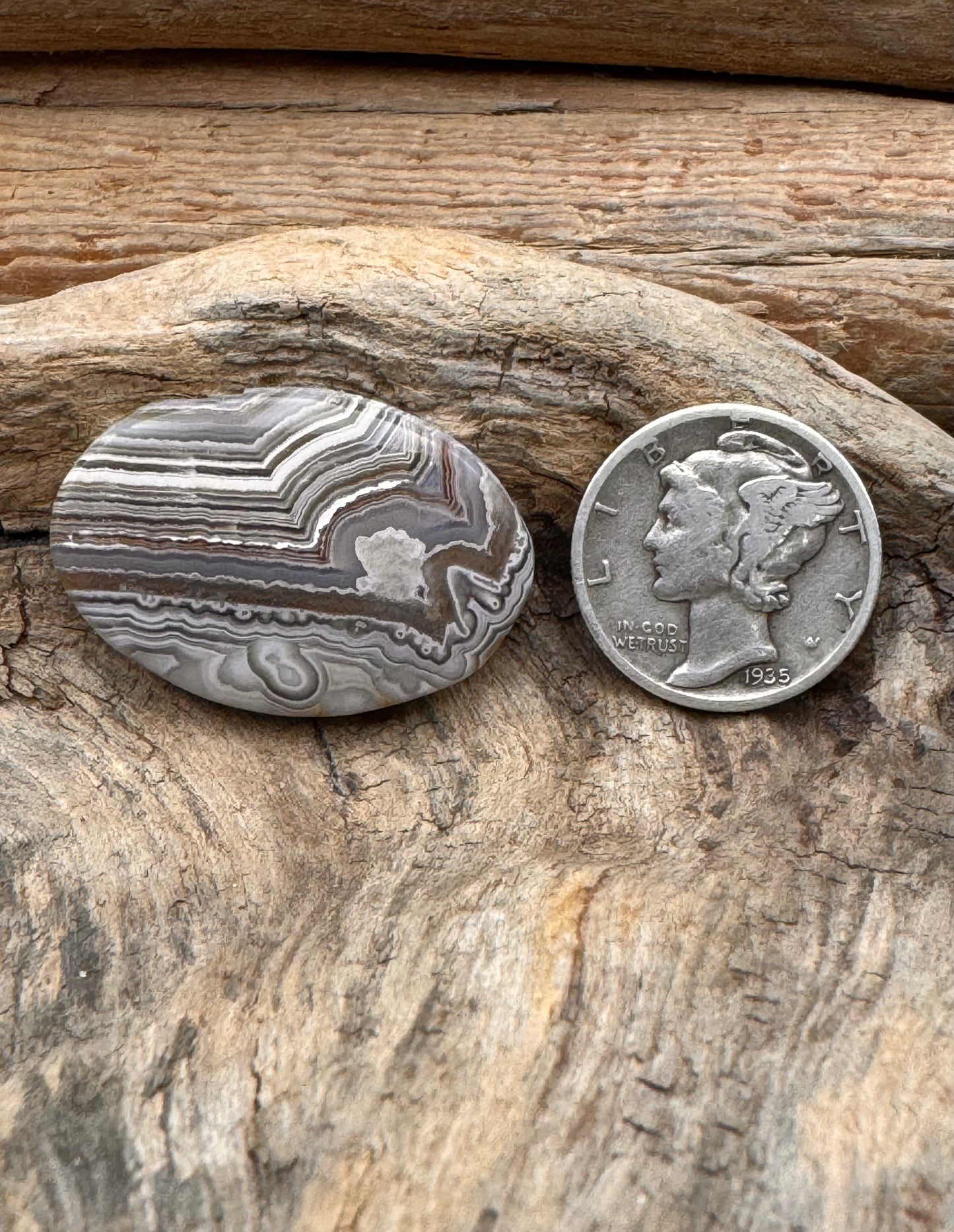 Crazy lace agate Cabachon 