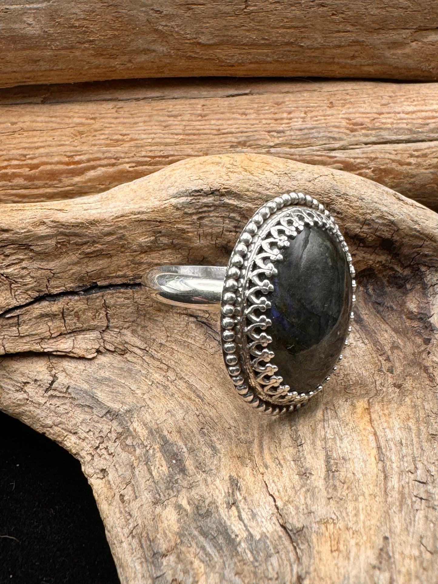 Silver ring Labradorite