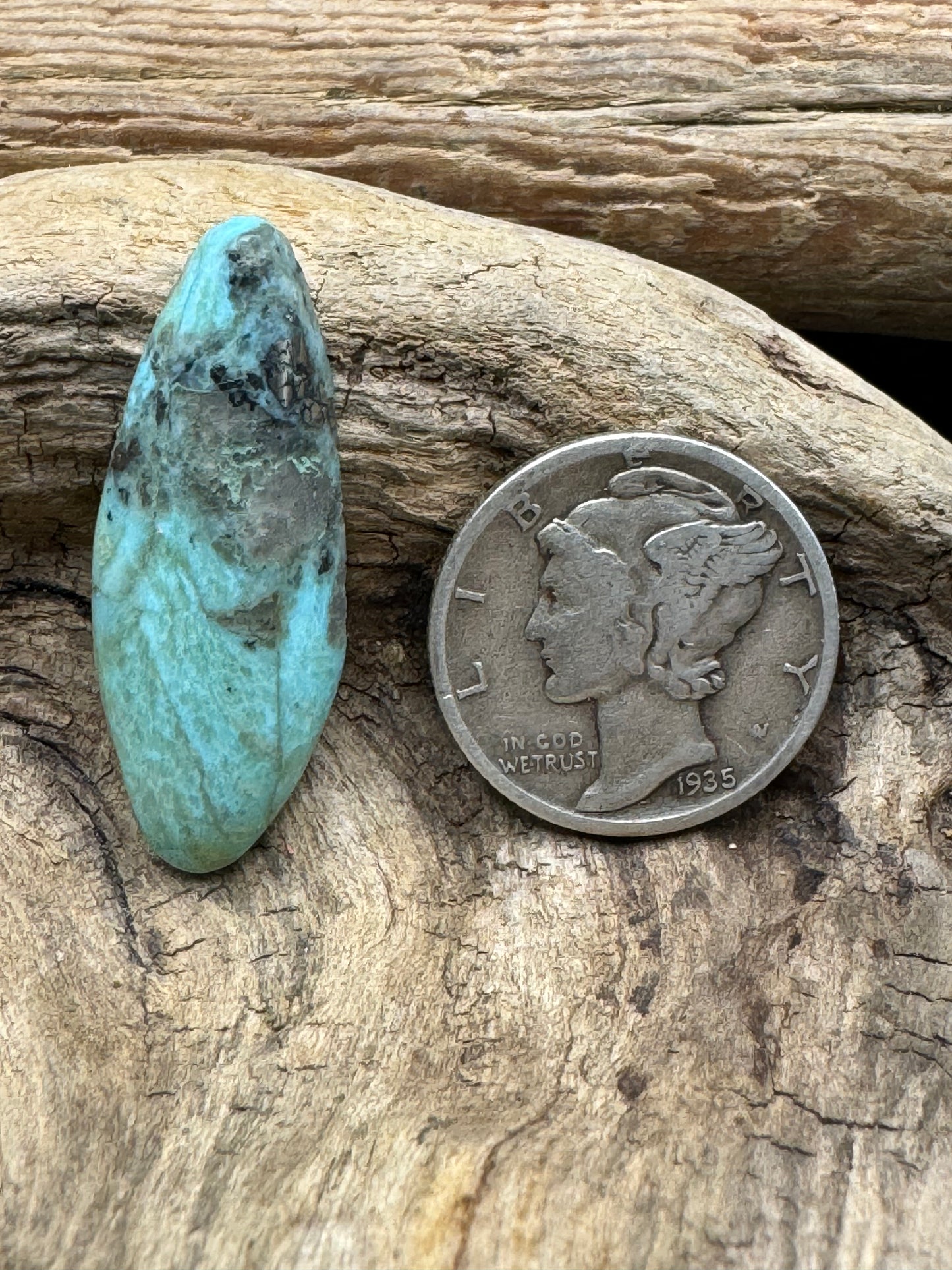 Turquoise cabochon