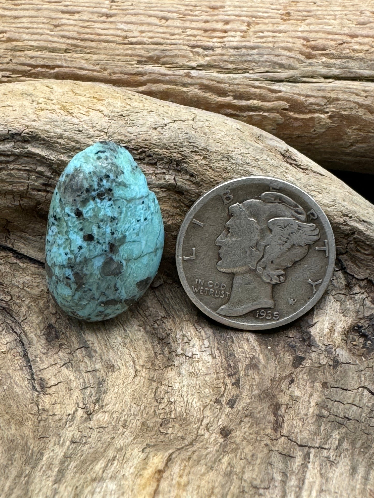 Turquoise cabochon