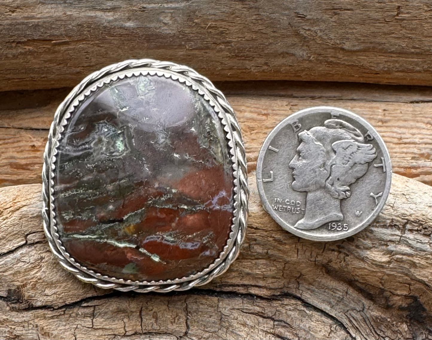 Petrified wood ring